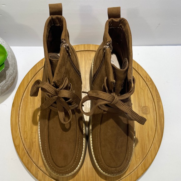 Sonoma Lace-Up Platform Moc Toe Ankle Boots - Picture 4 of 9